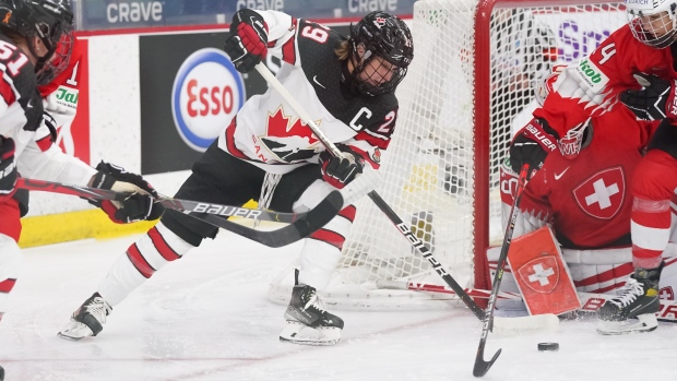 Marie-Philip Poulin, Andre Ringuette/HHOF-IIHF Images Marie-Philip Poulin