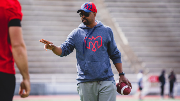 Khari Jones , CFL.ca Khari Jones