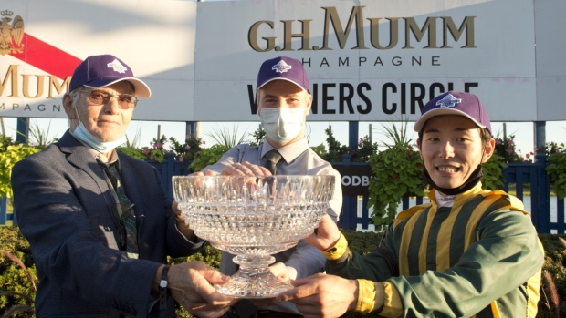 Town Cruise captures $1-million Grade 1 Ricoh Woodbine Mile