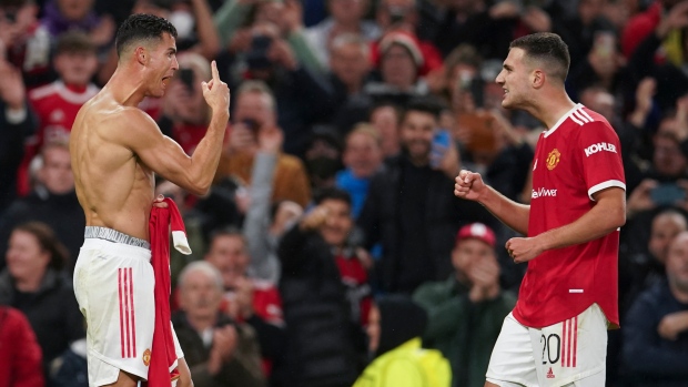 Manchester United's Cristiano Ronaldo and Diogo Dalot, The Canadian Press Manchester United's Cristiano Ronaldo and Diogo Dalot