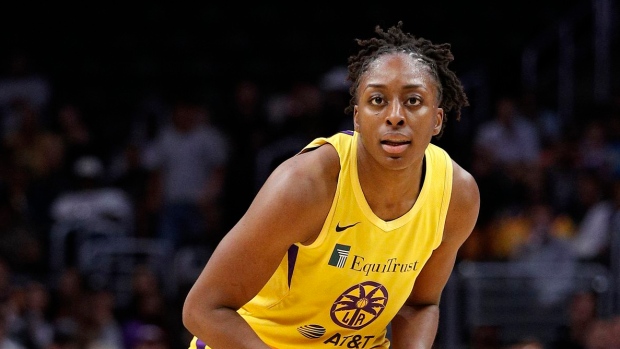 Sparks standout Ogwumike addresses WNBA's continued travel issues
