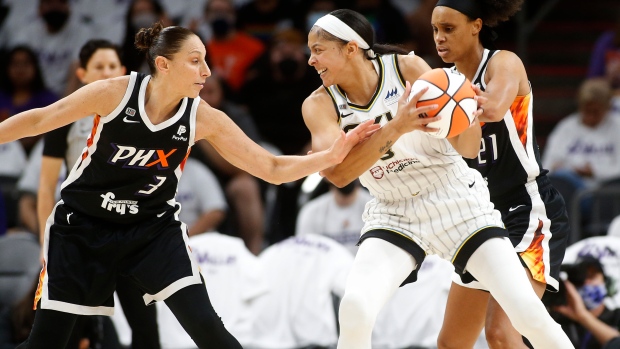 Candace Parker Diana Taurasi, The Canadian Press Candace Parker Diana Taurasi
