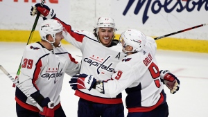 Capitals F Oshie exits pre-season game with upper-body injury