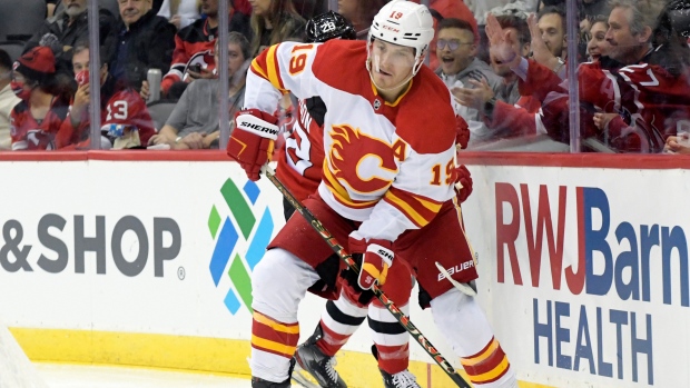 Andrew Mangiapane has 2 goals and an assist, Flames beat Jets 5-3