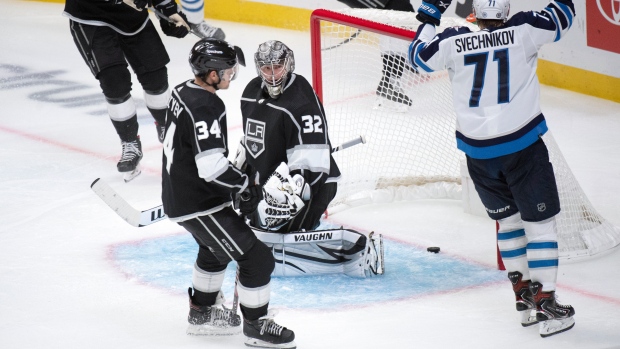 Jets celebrate goal vs. Jonathan Quick, Kings