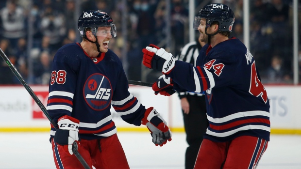 Nate Schmidt, Josh Morrissey