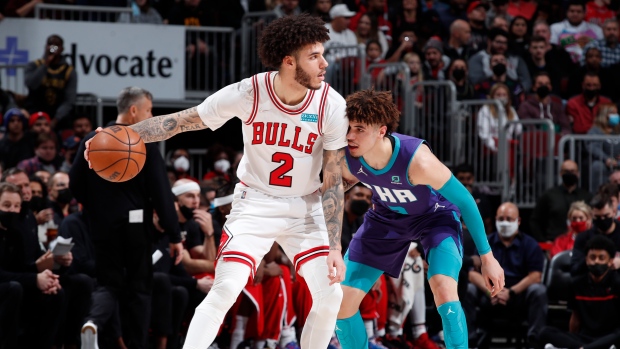 Lonzo Ball's Pregame Outfit For Matchup With LaMelo And Hornets - Fastbreak  on FanNation