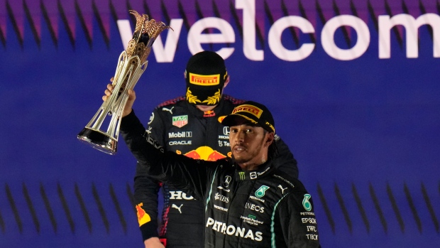 Lewis Hamilton Max Verstappen, The Canadian Press Lewis Hamilton Max Verstappen