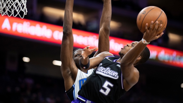 Tyrese Haliburton took over in the 4th quarter to lead Kings to win