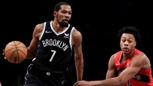 Durant (knee) won't return vs. Raptors