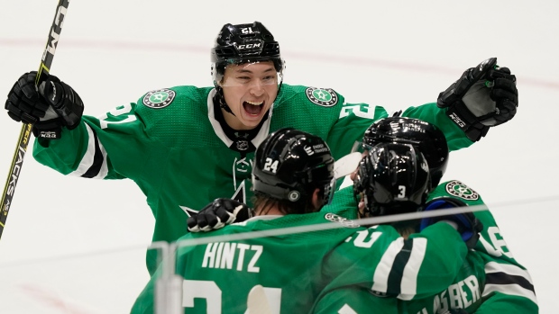 Wild aim to keep edge on Stars; Canes look to go up 3-1