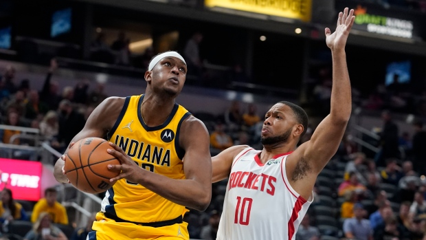 Myles Turner Eric Gordon