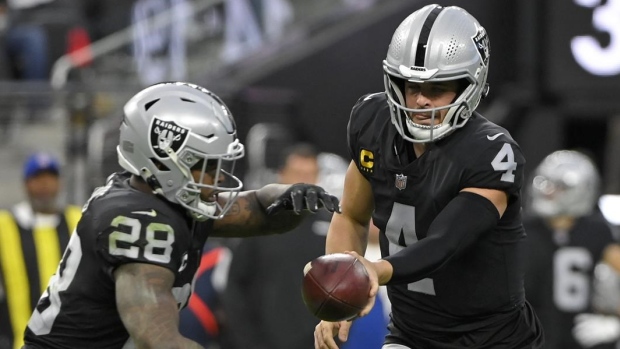Josh Jacobs Derek Carr, The Canadian Press Josh Jacobs Derek Carr
