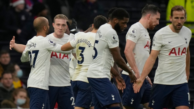 Lucas Moura celebrates