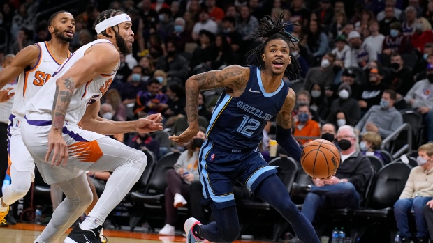 JaVale McGee Ja Morant, The Canadian Press JaVale McGee Ja Morant
