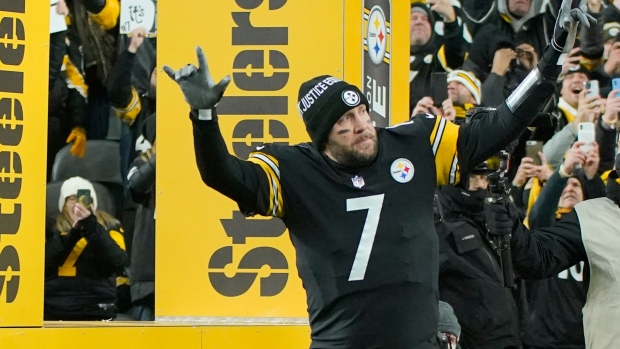 Ben Roethlisberger Pittsburgh Steelers pokonał Cleveland Browns w potencjalnym ostatnim meczu na Heinz Field