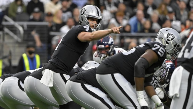 Derek Carr 