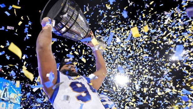 Newly re-signed Bombers DE Jeffcoat follows championship tradition
