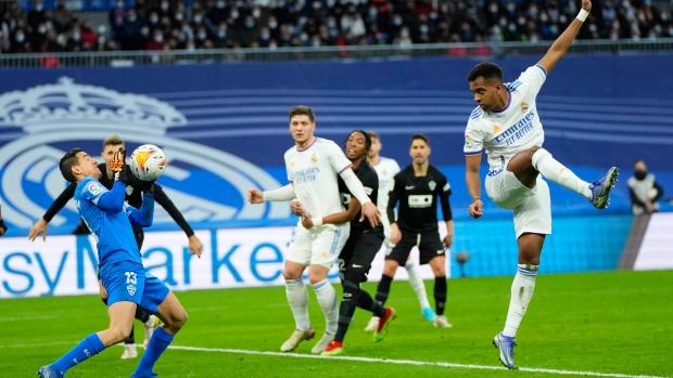 Real Madrid Elche, The Canadian Press Real Madrid Elche