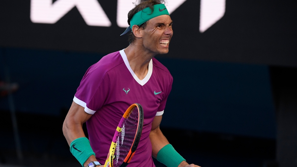 Nadal takes out Shapovalov in Australian Open quarters