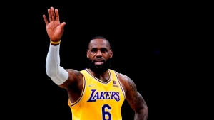 LeBron makes Vegas NBA expansion pitch to Silver