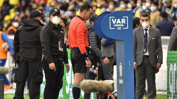 Ref in focus as Ecuador draws with Brazil in WCup qualifier Article Image 0