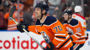 Ex-Oilers F Sceviour signs with Switzlerland's SC Bern