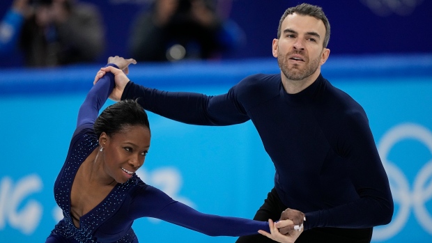 Canada's figure skating team tied for fourth with two events remaining 
