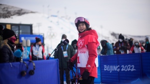 Gu top qualifier in ski halfpipe, chasing 3rd Olympic medal
