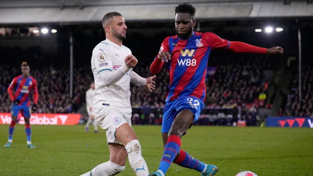 City held by Palace, gives Liverpool hope in EPL title race