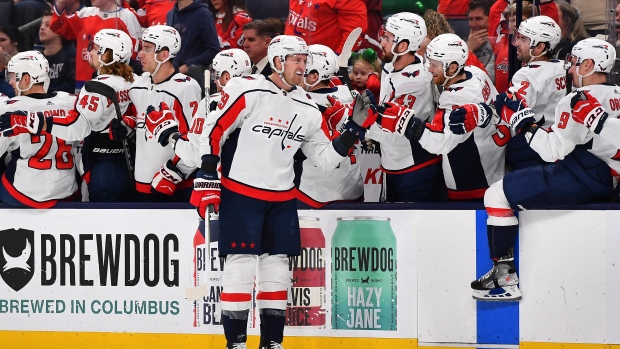 Capitals raise banner, then score twice in opening 1:47 of new