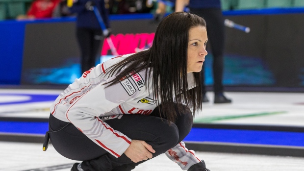 Einarson helps Canada top Japan to pick up 4th win at women's