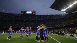 Record attendance: 91,553 watch women's game in Barcelona