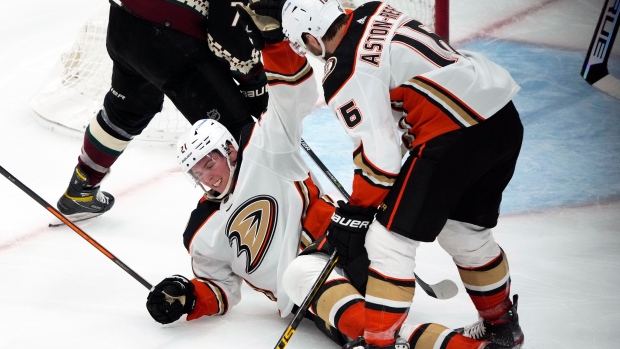 Ducks' Trevor Zegras exits with upper-body injury vs. Coyotes - The Athletic
