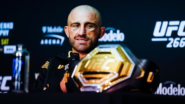 Alexander Volkanovski, Getty Images Alexander Volkanovski