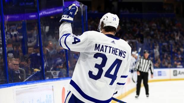 Maple Leafs' Auston Matthews nets hat trick as Lightning falter