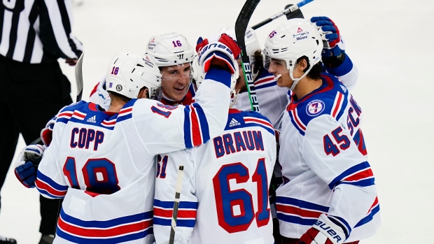 Artemi Panarin passes Mark Messier in Rangers history with latest feat