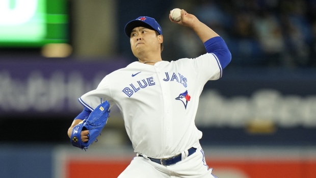 Injured Toronto Blue Jays pitchers Hyun-Jin Ryu, Chad Green to