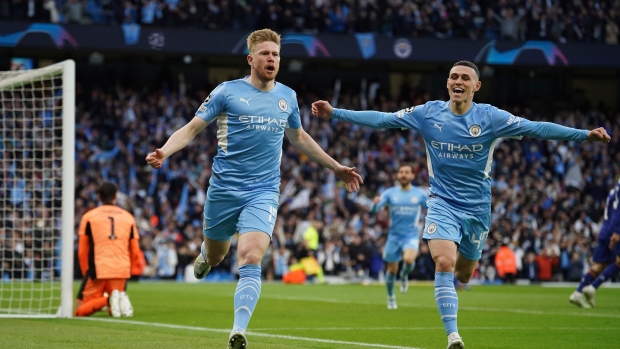 City edges Real in frantic first leg
