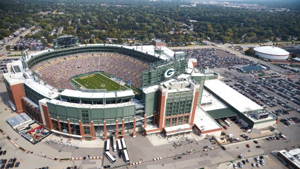 How to get tickets for Manchester City vs. Bayern Munich at Lambeau