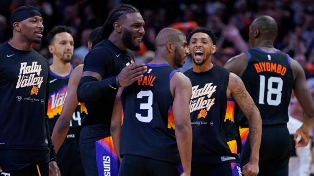 Phoenix Suns celebrate