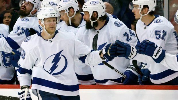 Lightning strike first against Panthers, win Game 1