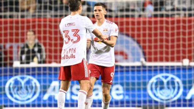 Aaron Long Patryk Klimala, Robin Alam/Icon Sportswire via Getty Images Aaron Long Patryk Klimala