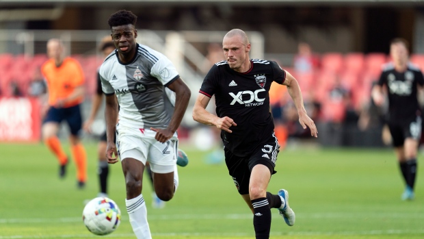 Deandre Kerr (29), Brad Smith (5), The Canadian Press Deandre Kerr (29), Brad Smith (5)