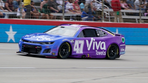Trio races into NASCAR's All-Star drive for $1M at Texas