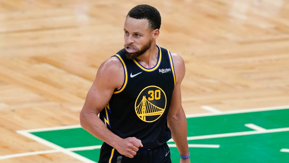 Warriors' Curry says he spoke with Silver about Sarver discipline