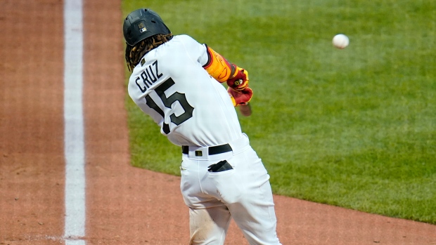 o neil cruz jersey