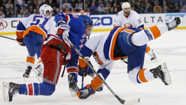 Rangers rattled at home by Islanders, who chase Lundqvist in 3-0 win , The Canadian Press Rangers rattled at home by Islanders, who chase Lundqvist in 3-0 win