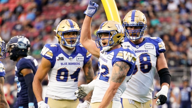 Argos miss tying convert as Bombers escape with win