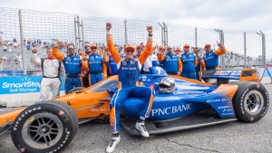 Dixon wins in Toronto; ties Andretti with 52nd career IndyCar win